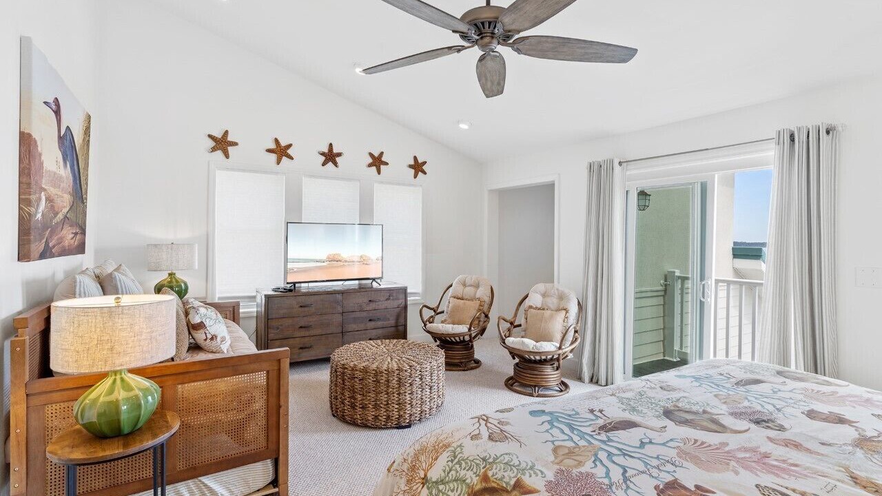 Photo of Bedroom in Alligator Point