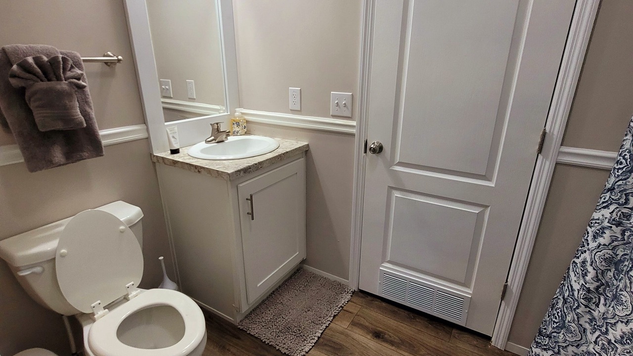 Photo of Bathroom in Navarre
