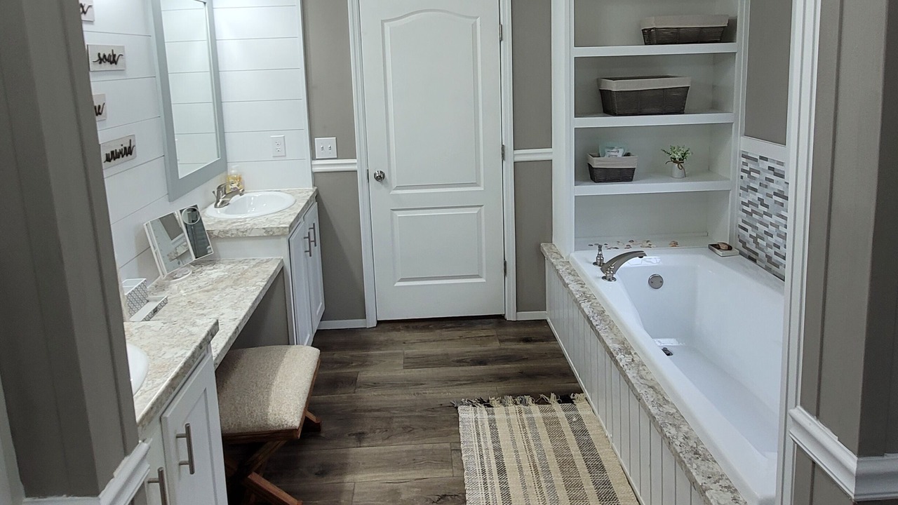 Photo of Bathroom in Navarre