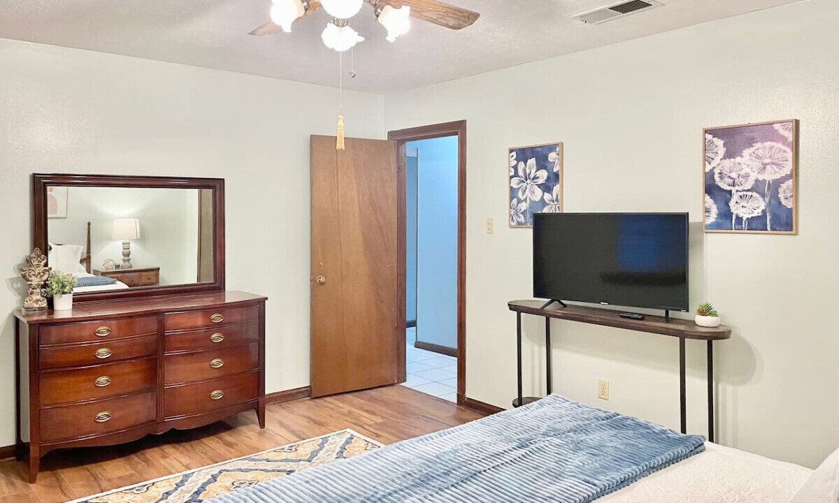 Photo of Bedroom in Metairie