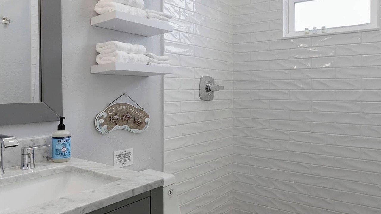 Photo of Bathroom in Cocoa Beach
