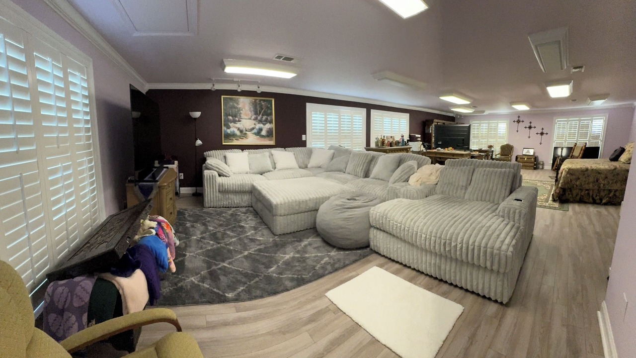 Photo of Livingroom in McNeill