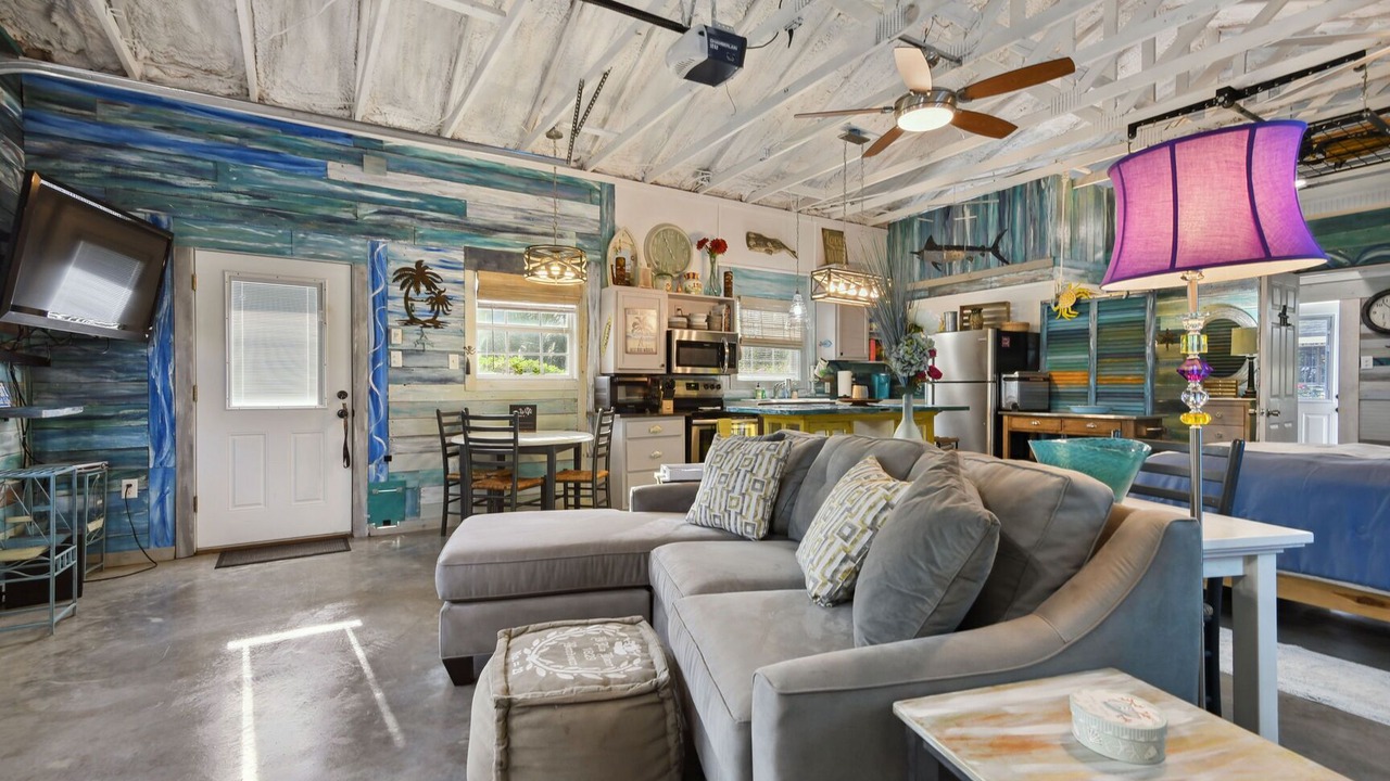 Photo of Livingroom in Gulfport
