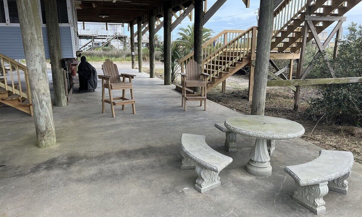 Photo of Others in Grand Isle