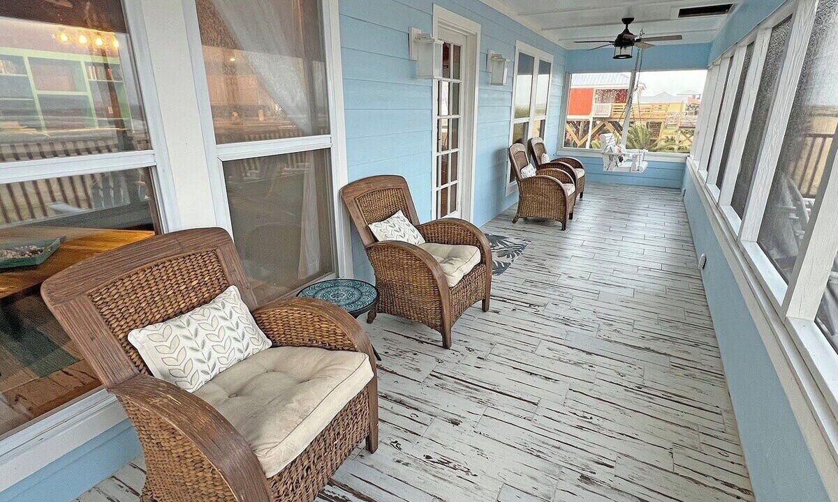 Photo of Patio Balcony in Grand Isle