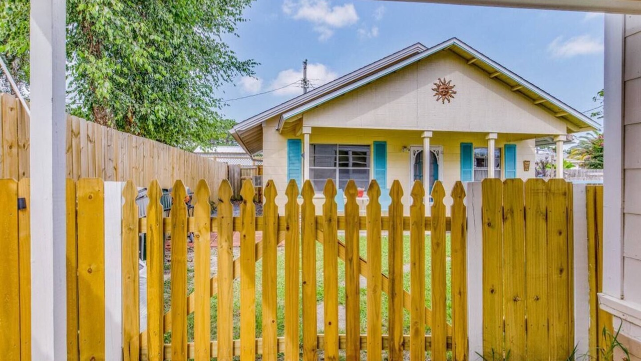 Photo of Outdoor in Navy Point