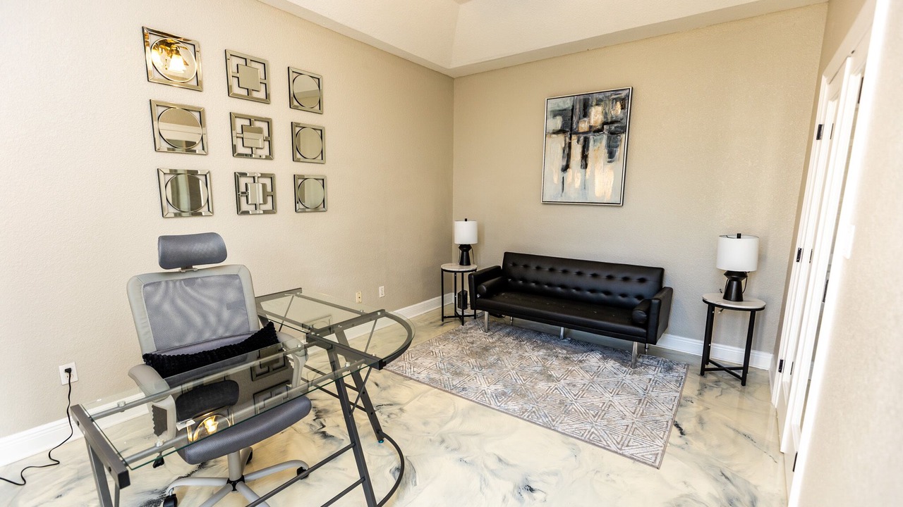 Photo of Livingroom in Pensacola