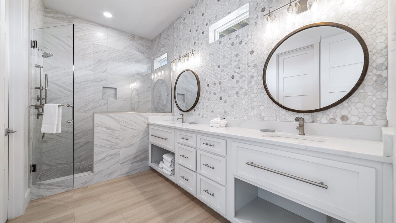Photo of Bathroom in Gulf Shores