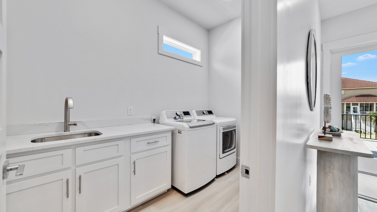 Photo of Bedroom in Gulf Shores