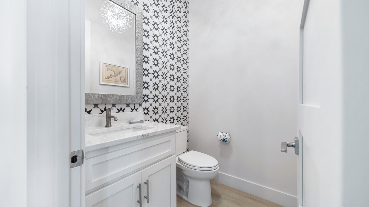Photo of Bathroom in Gulf Shores