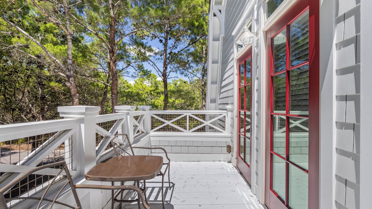Photo of Patio Balcony in WaterSound Beach
