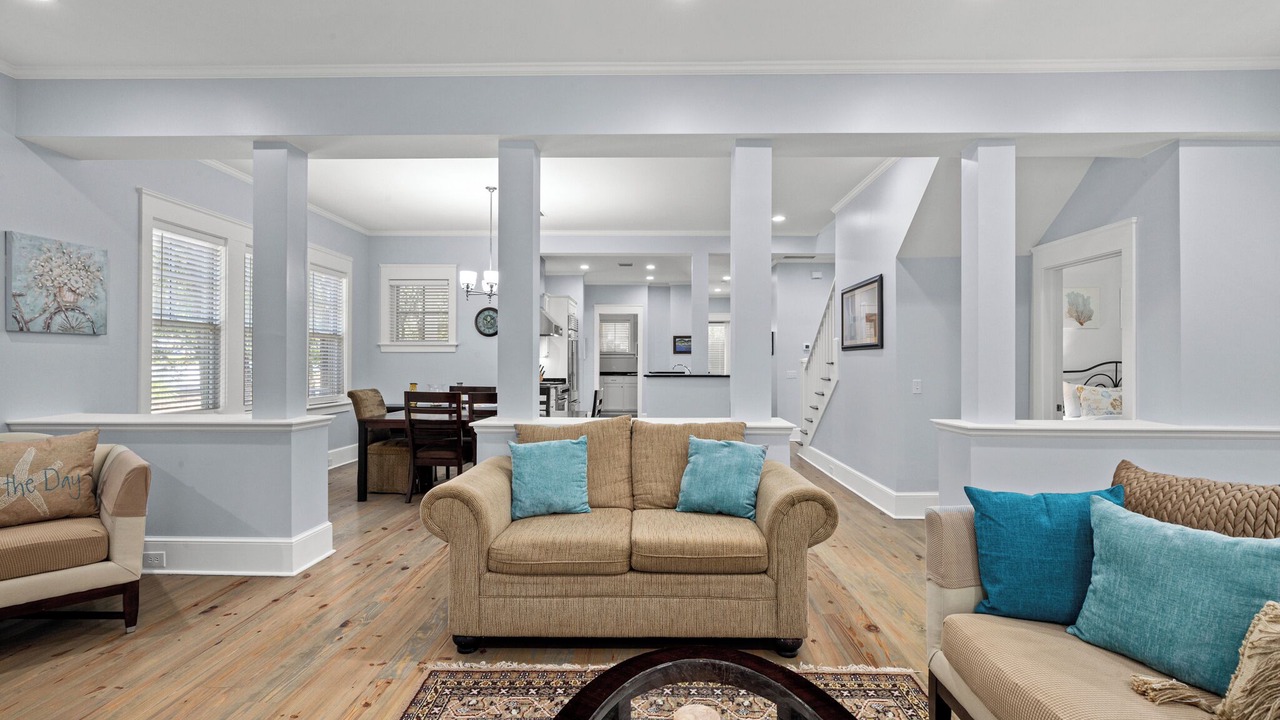 Photo of Livingroom in WaterSound Beach