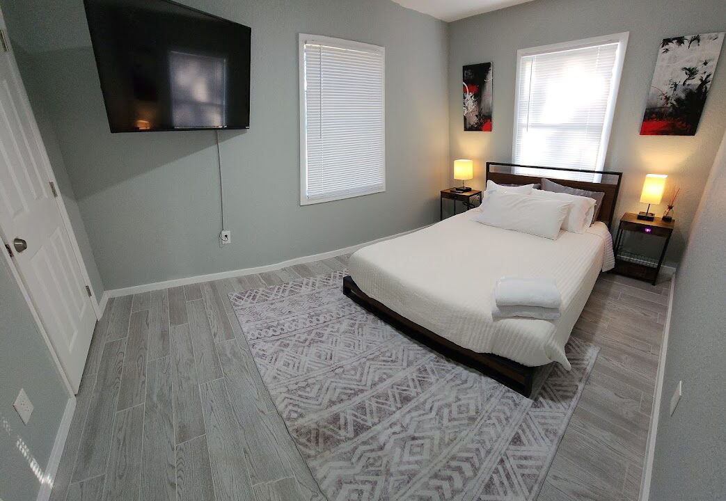 Photo of Bedroom in Cocoa Beach