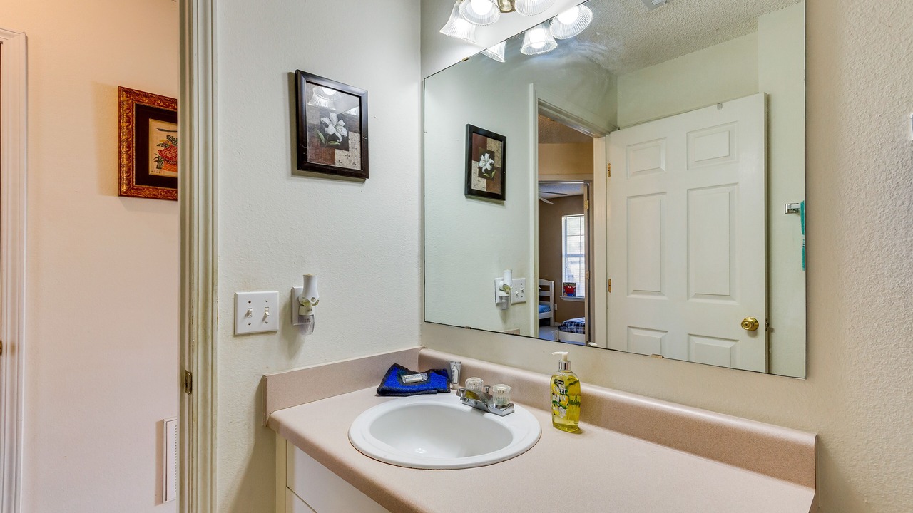 Photo of Bathroom in Navarre