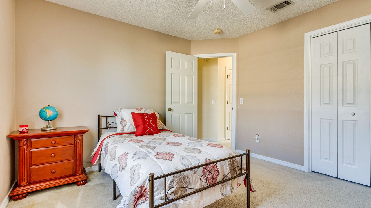Photo of Bedroom in Navarre