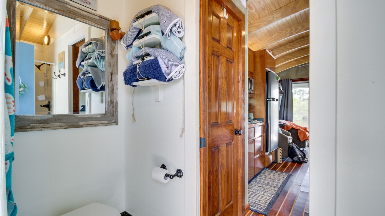 Photo of Bathroom in Shoreline Park
