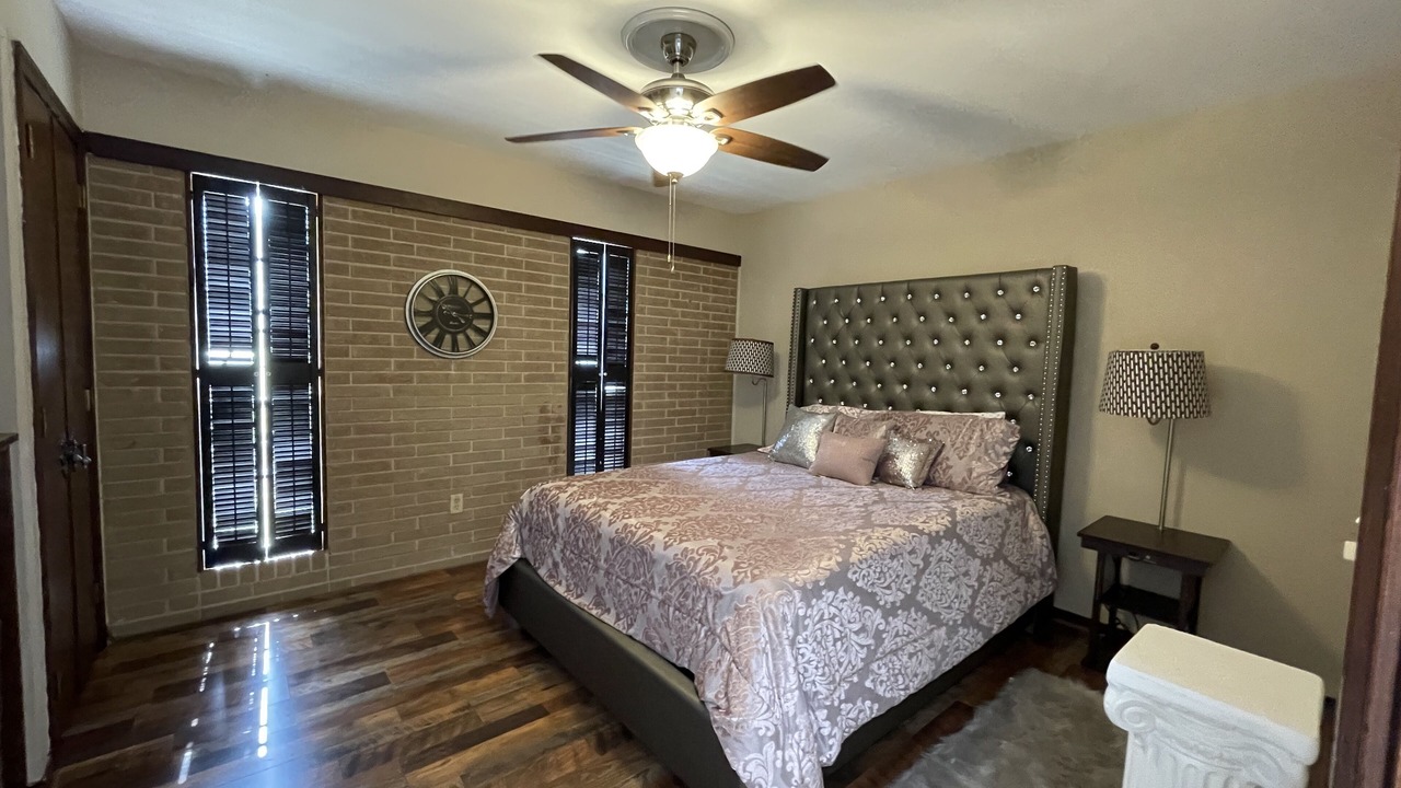 Photo of Bedroom in Tougaloo