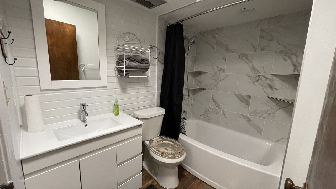 Photo of Bathroom in Tougaloo