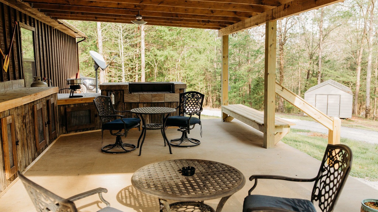 Photo of Outdoor in Tie Plant