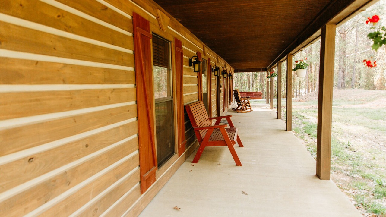 Photo of Patio Balcony in Tie Plant