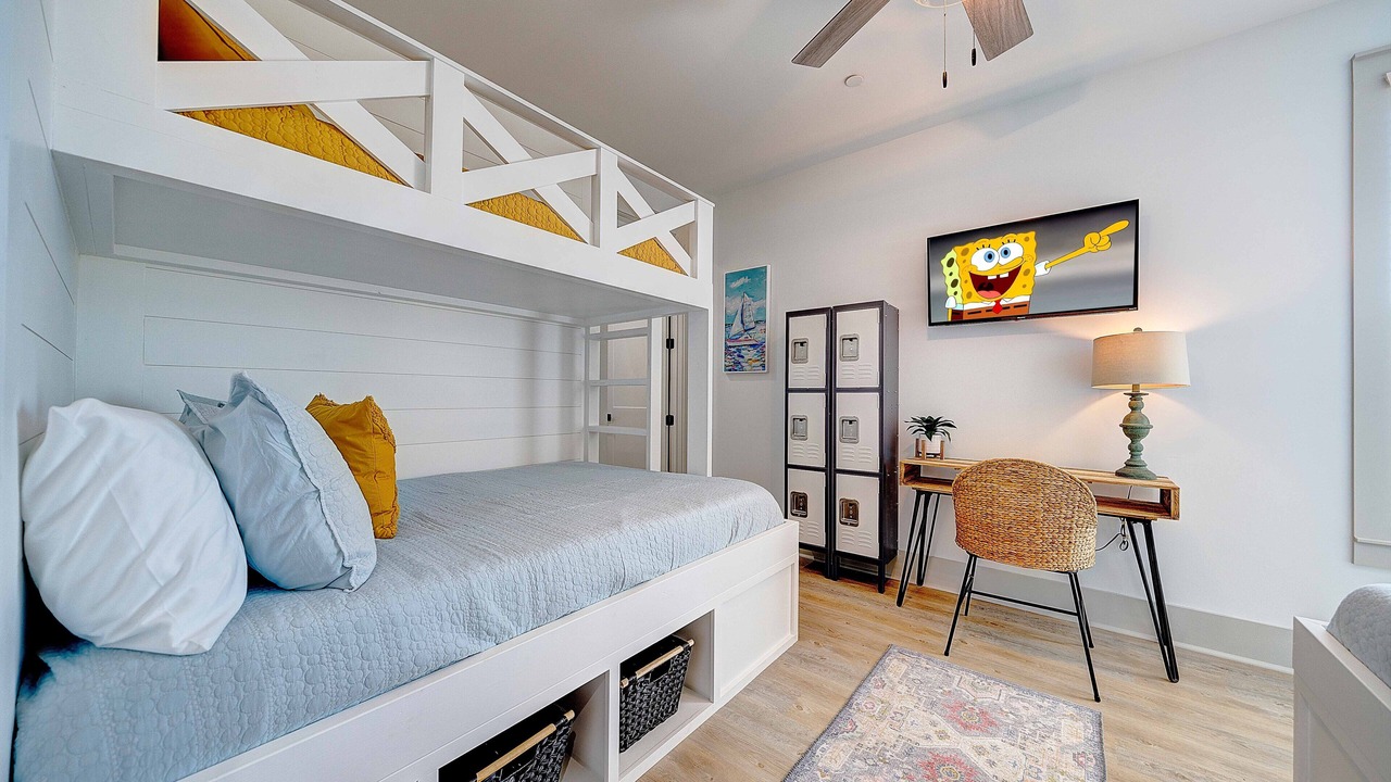 Photo of Bedroom in Crescent Beach