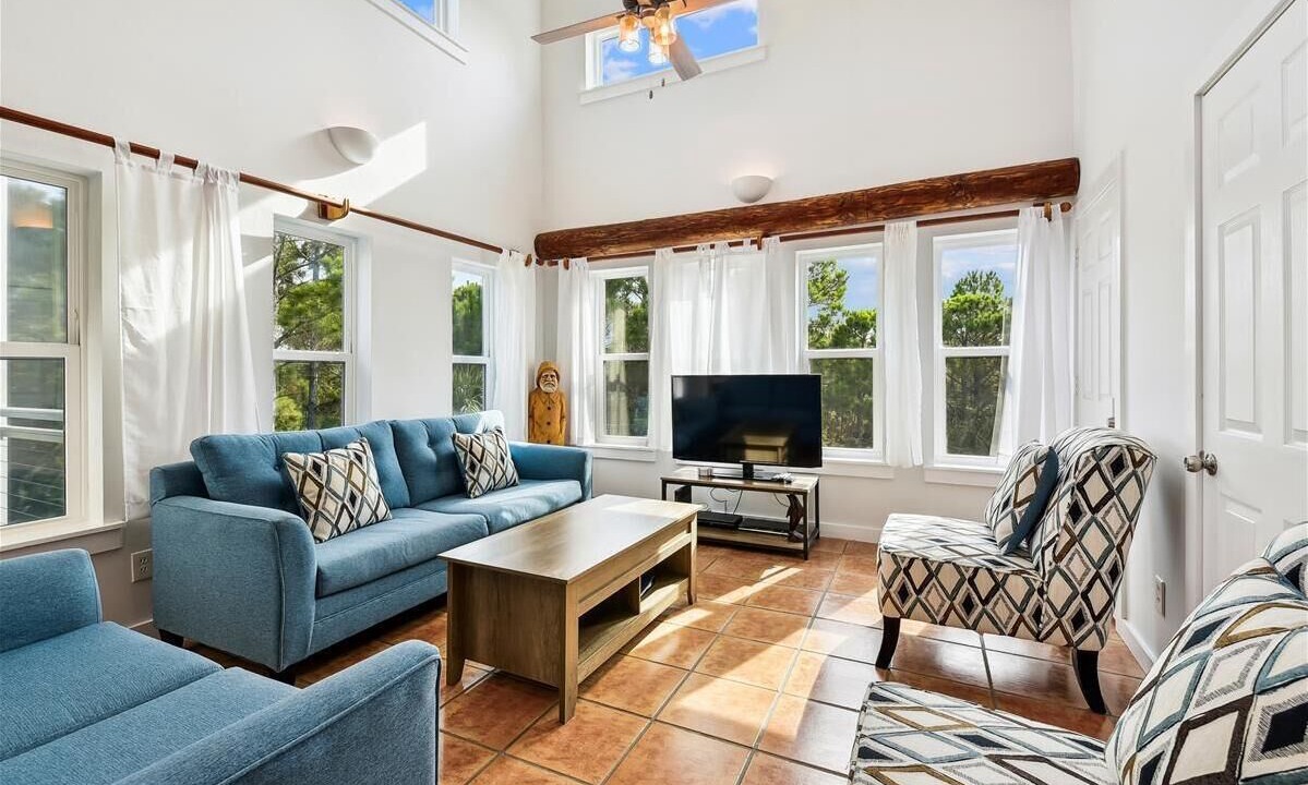 Photo of Livingroom in Plantation