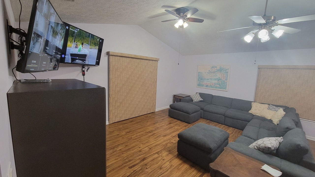 Photo of Livingroom in Charity VIllage