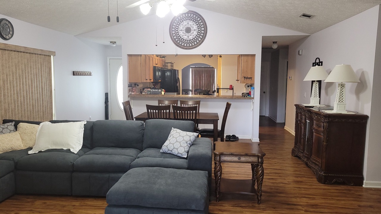 Photo of Livingroom in Charity VIllage