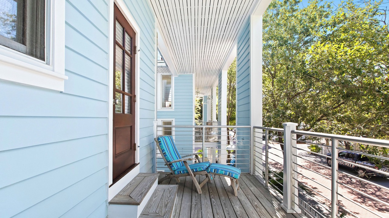 Photo of Patio Balcony in Seaside
