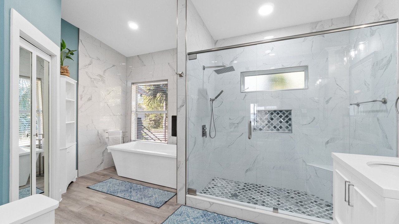 Photo of Bathroom in Mary Esther