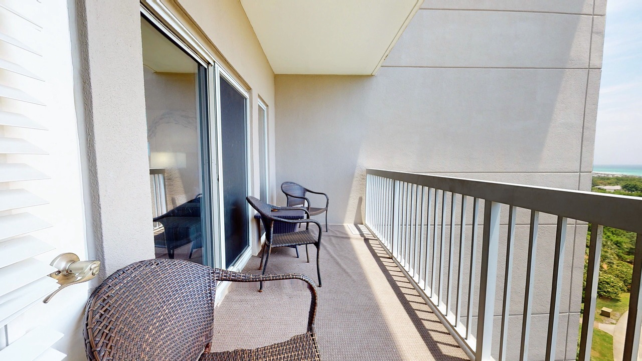 Photo of Patio Balcony in Four Mile Village