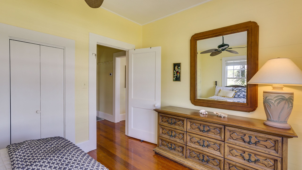 Photo of Bedroom in Ochlockonee Bay