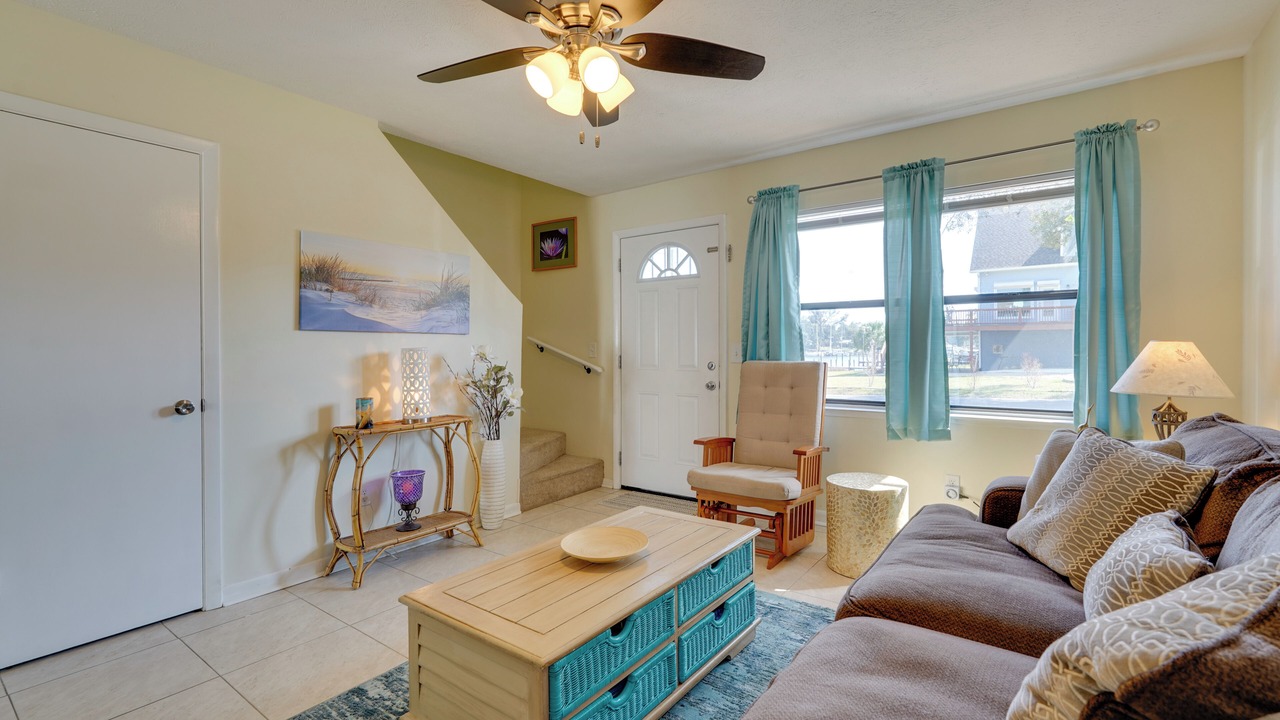 Photo of Livingroom in Parker
