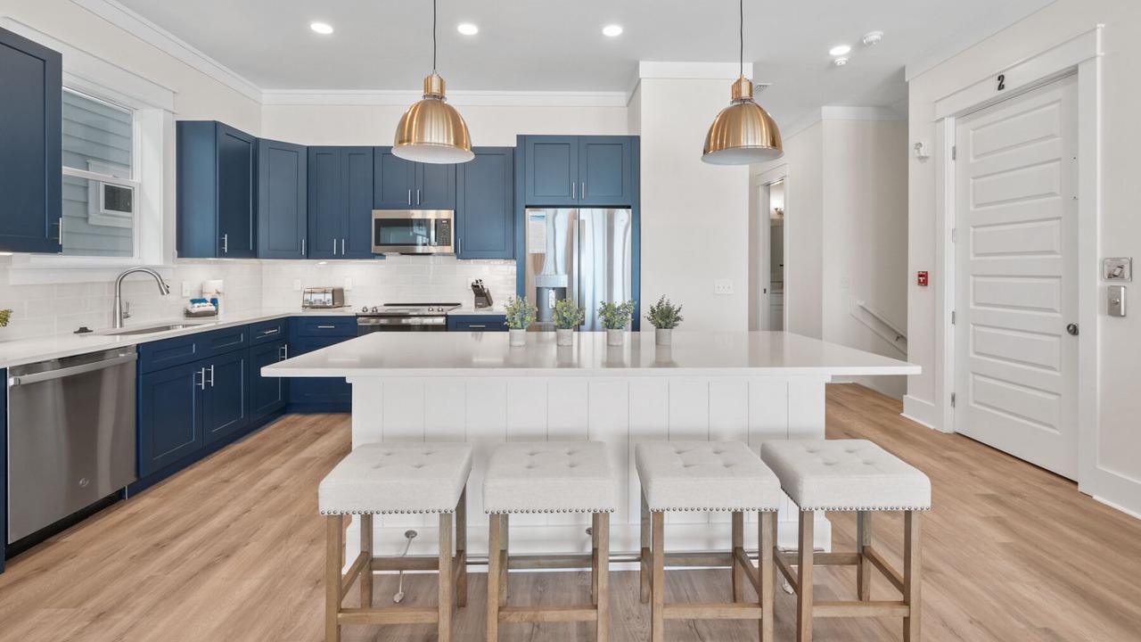 Photo of Kitchen in Laguna Beach Estates