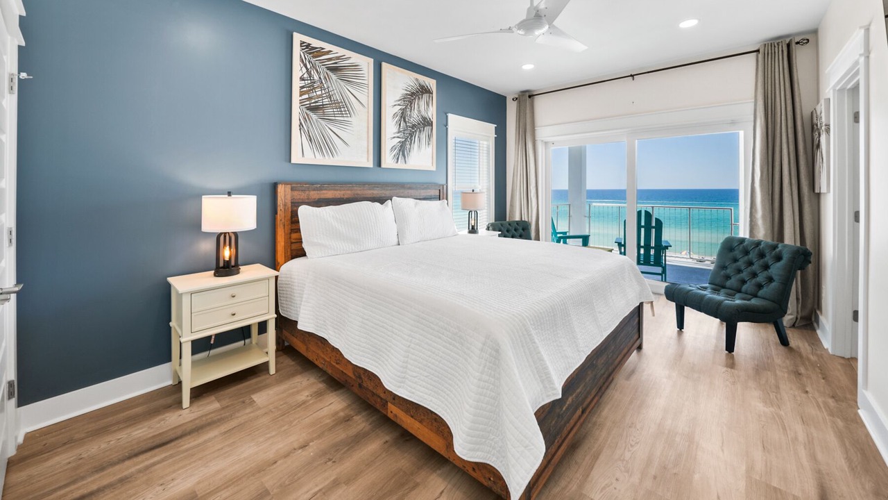 Photo of Bedroom in Laguna Beach Estates