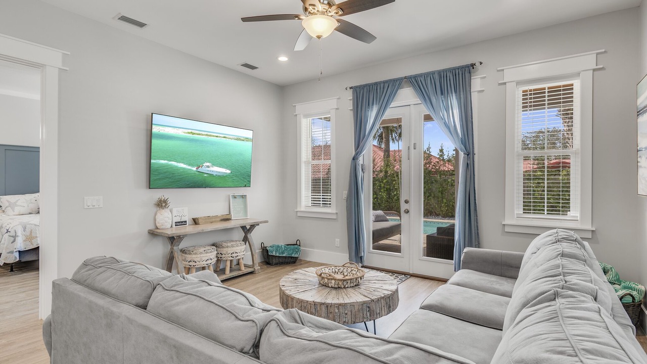 Photo of Outdoor in Laguna Beach Estates