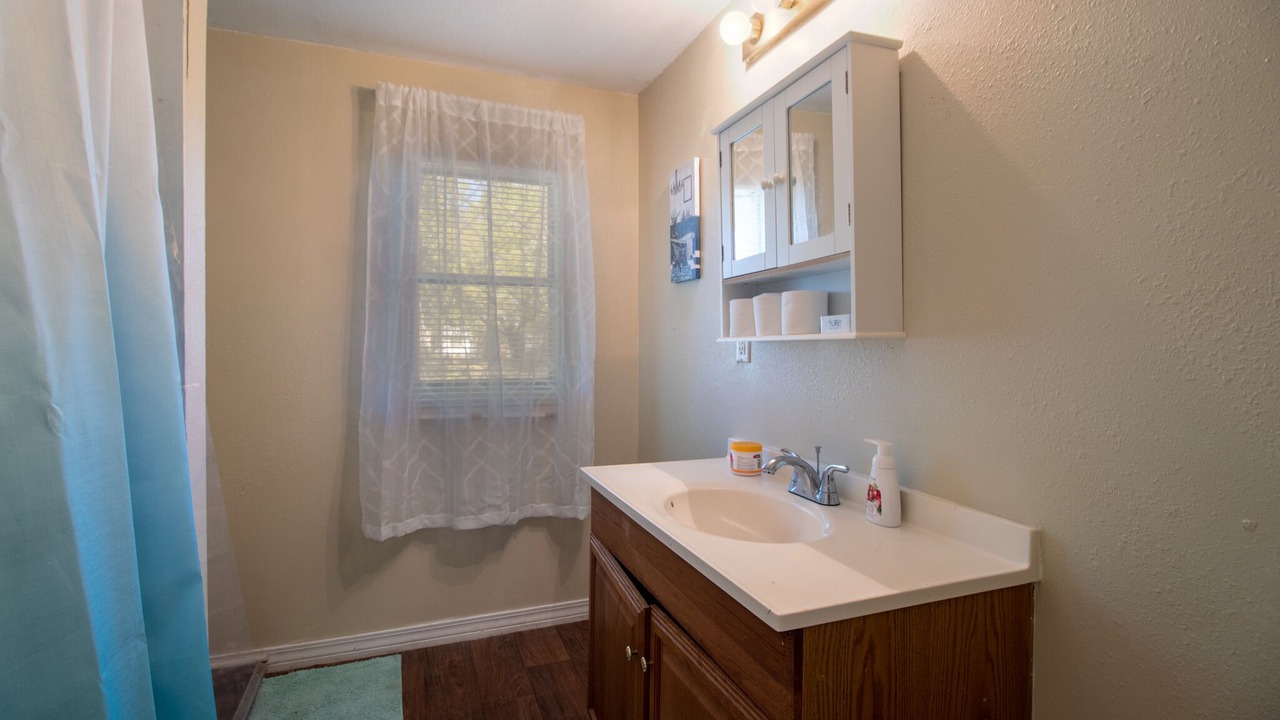 Photo of Bathroom in Pascagoula