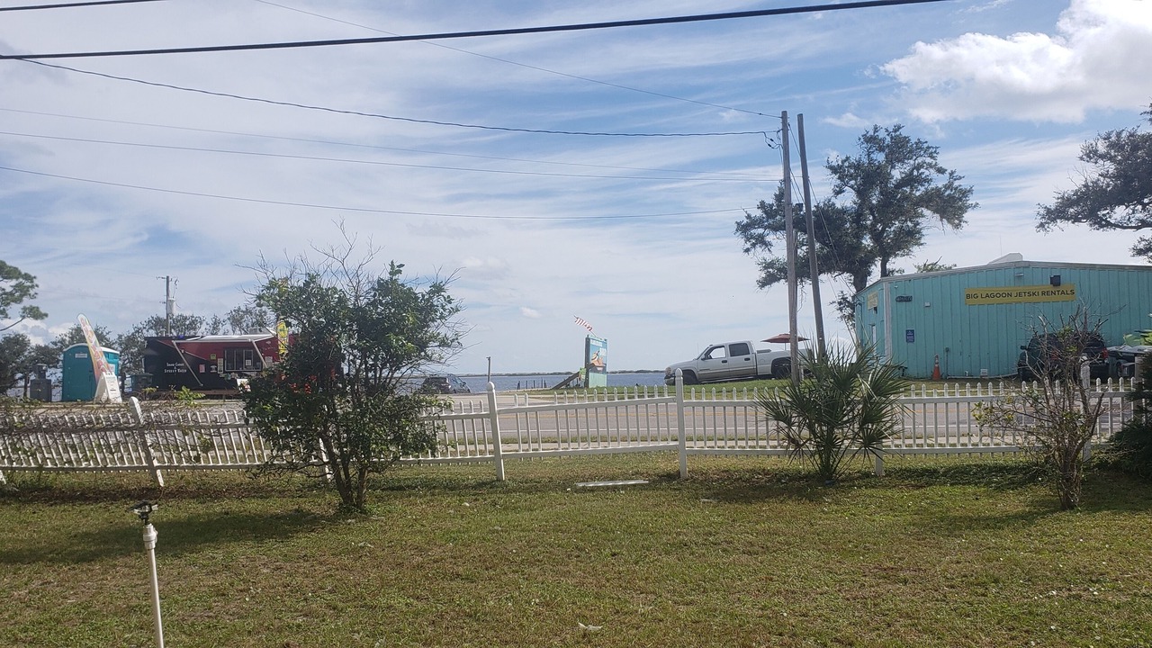 Photo of Others in Leeward
