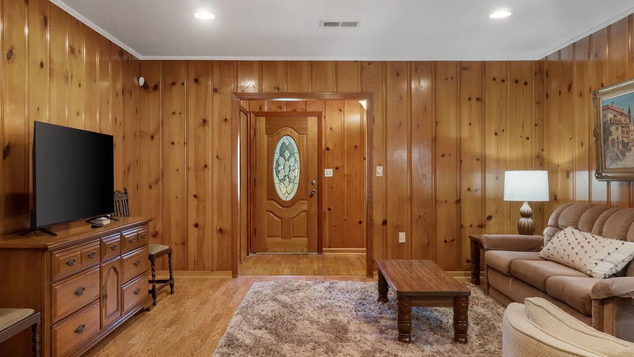 Photo of Bedroom in Hattiesburg