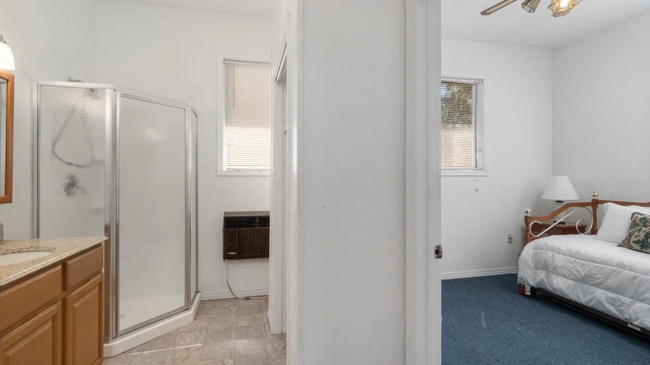 Photo of Bedroom in Hattiesburg