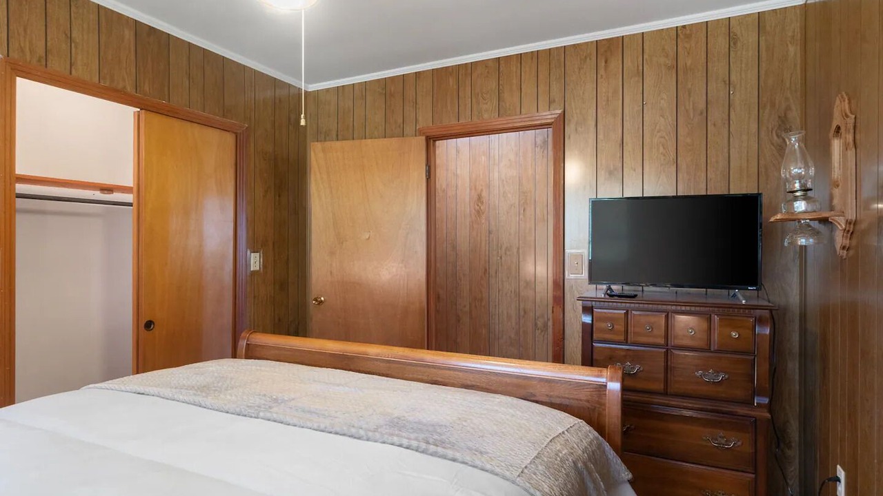 Photo of Bedroom in Hattiesburg