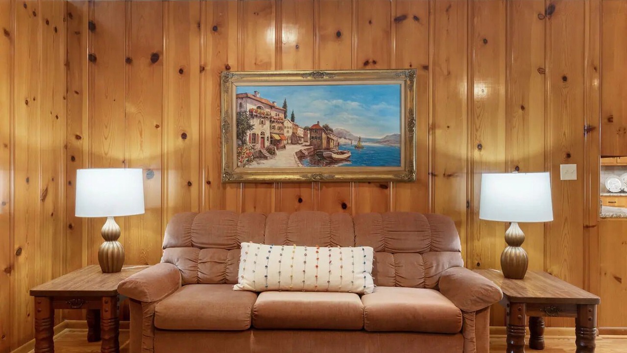 Photo of Livingroom in Hattiesburg