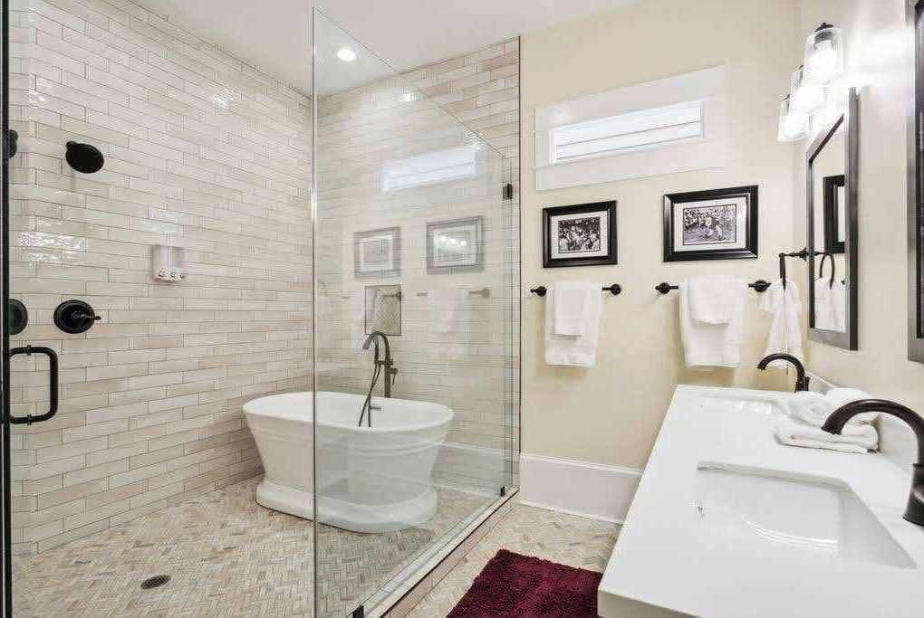 Photo of Bathroom in South 7th Ward