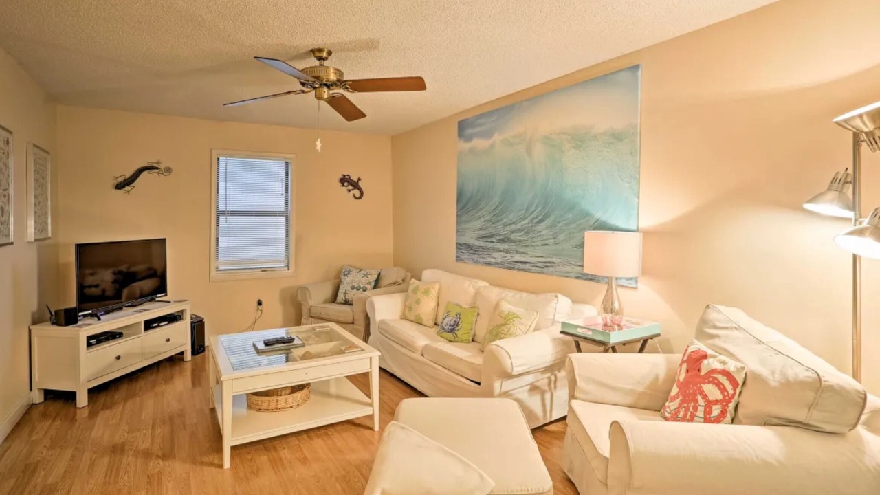 Photo of Livingroom in Laguna Beach