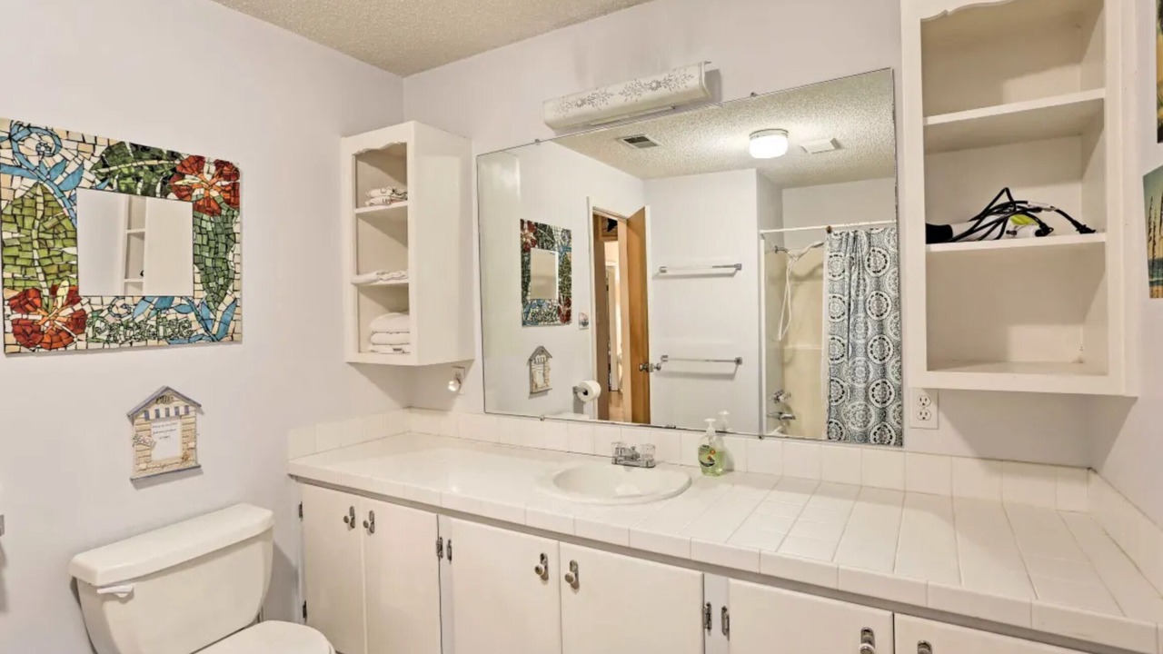 Photo of Bathroom in Laguna Beach