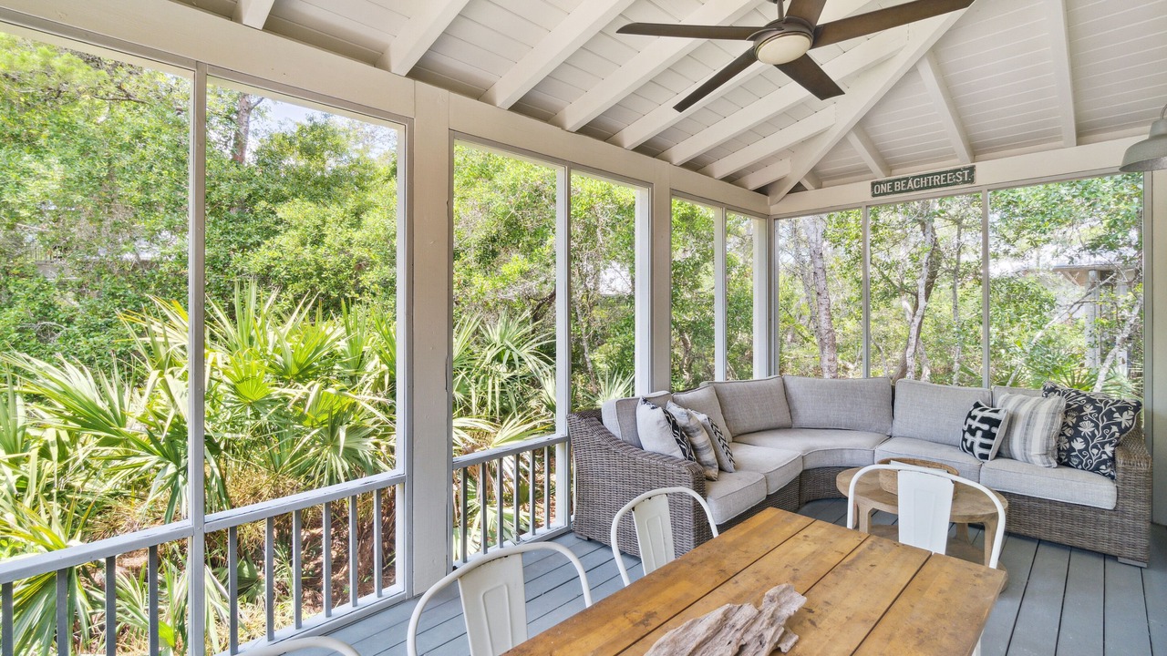 Photo of Bedroom in Seacrest