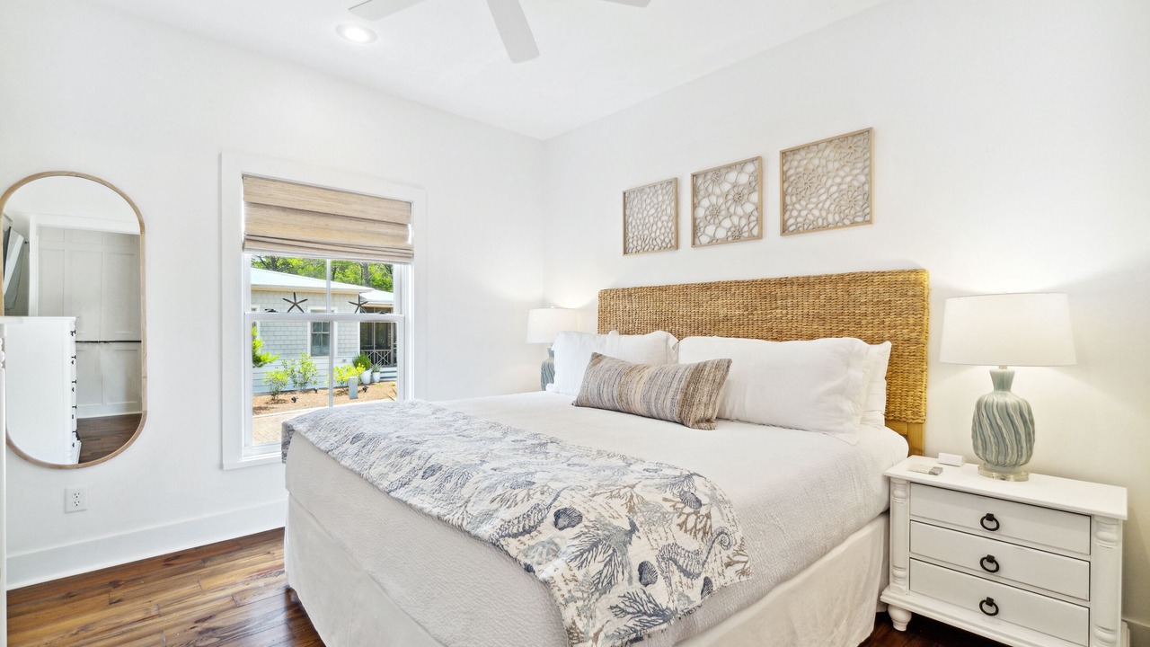 Photo of Bedroom in Seacrest