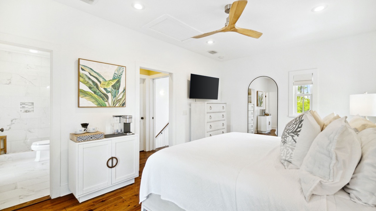 Photo of Bedroom in Seacrest