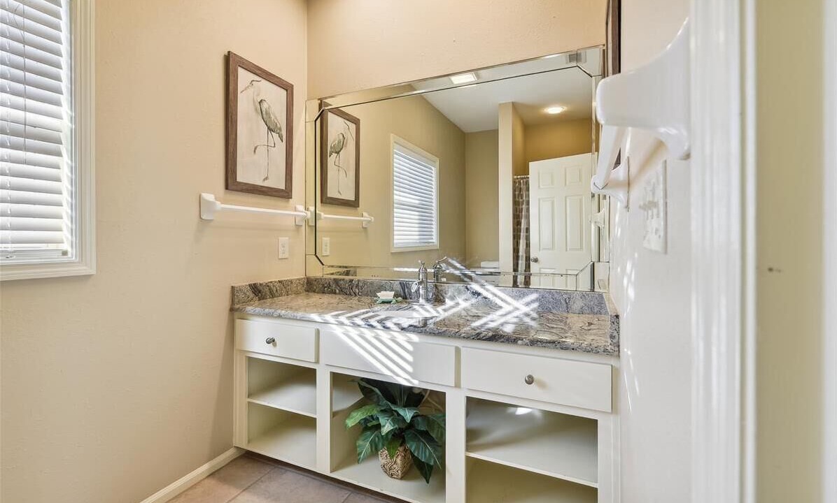 Photo of Bathroom in Treasure Beach Village