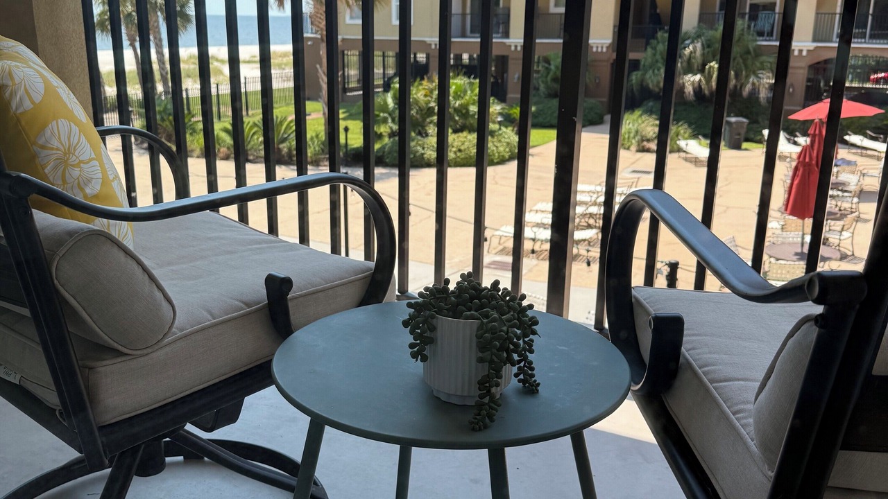 Photo of Patio Balcony in Henderson Point